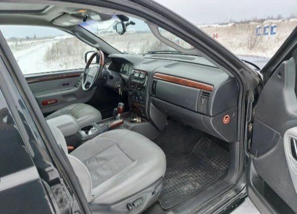Чорний Джип Grand Cherokee, об'ємом двигуна 2.7 л та пробігом 267 тис. км за 3900 $, фото 4 на Automoto.ua