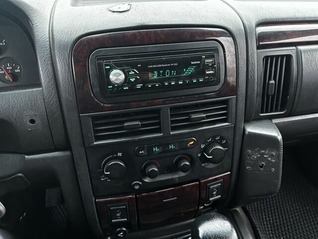 Черный Джип Гранд Чероки, объемом двигателя 3.1 л и пробегом 430 тыс. км за 3500 $, фото 12 на Automoto.ua