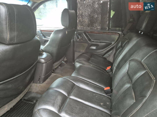 Черный Джип Гранд Чероки, объемом двигателя 3.12 л и пробегом 390 тыс. км за 3999 $, фото 12 на Automoto.ua