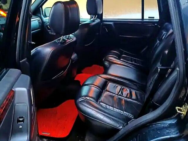 Чорний Джип Grand Cherokee, об'ємом двигуна 3.1 л та пробігом 226 тис. км за 5500 $, фото 7 на Automoto.ua