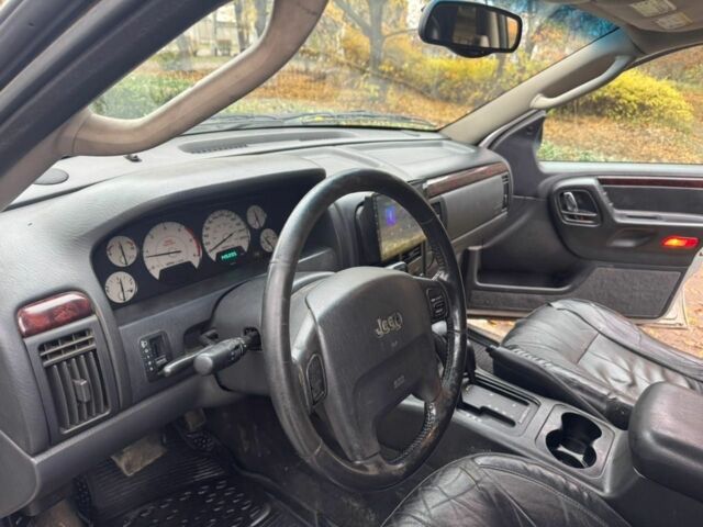 Черный Джип Гранд Чероки, объемом двигателя 0 л и пробегом 345 тыс. км за 6000 $, фото 2 на Automoto.ua