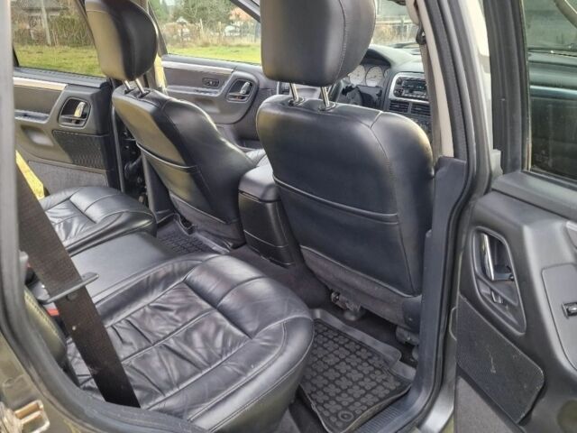 Чорний Джип Grand Cherokee, об'ємом двигуна 2.7 л та пробігом 246 тис. км за 3600 $, фото 5 на Automoto.ua