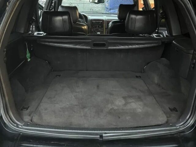 Черный Джип Гранд Чероки, объемом двигателя 2.7 л и пробегом 259 тыс. км за 3800 $, фото 4 на Automoto.ua