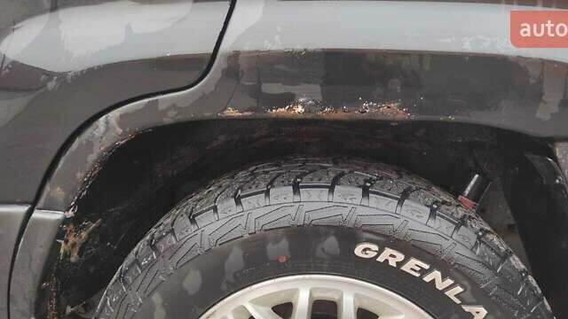 Чорний Джип Grand Cherokee, об'ємом двигуна 2.69 л та пробігом 409 тис. км за 6750 $, фото 2 на Automoto.ua