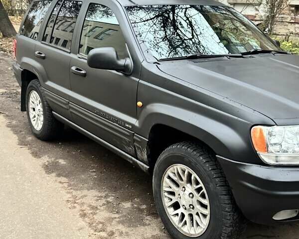 Черный Джип Гранд Чероки, объемом двигателя 2.69 л и пробегом 373 тыс. км за 5800 $, фото 1 на Automoto.ua