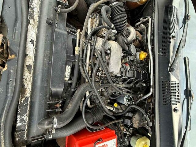 Чорний Джип Grand Cherokee, об'ємом двигуна 2.7 л та пробігом 263 тис. км за 4000 $, фото 6 на Automoto.ua