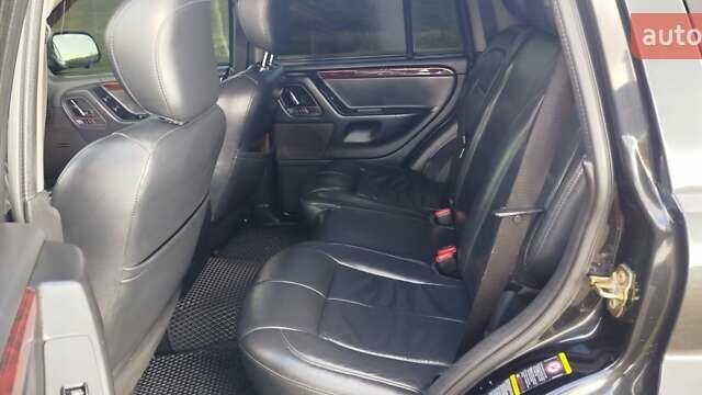 Чорний Джип Grand Cherokee, об'ємом двигуна 2.69 л та пробігом 270 тис. км за 9350 $, фото 3 на Automoto.ua