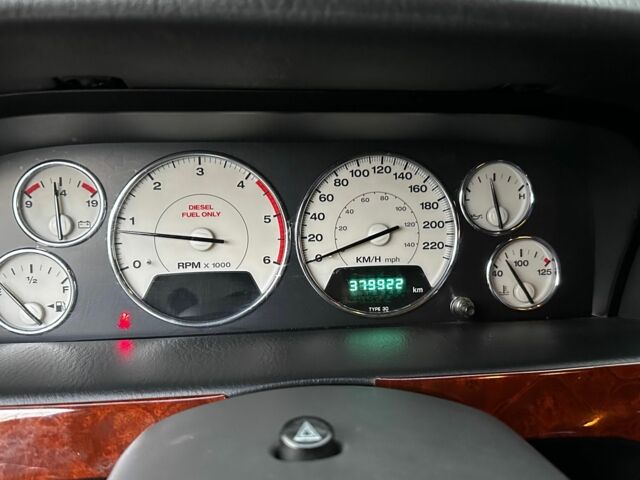 Чорний Джип Grand Cherokee, об'ємом двигуна 2.7 л та пробігом 370 тис. км за 4500 $, фото 10 на Automoto.ua