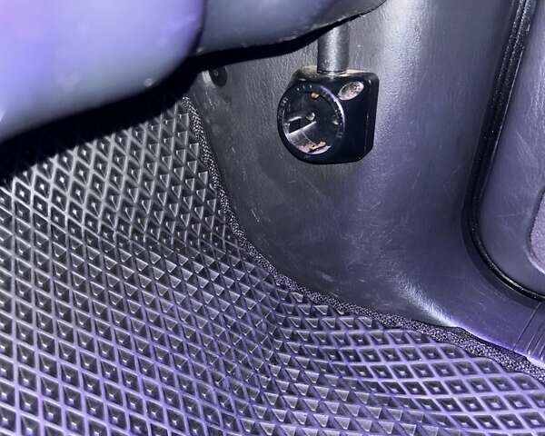 Джип Гранд Чероки 2003 в Измаиле на Automoto.ua Черный Джип Гранд Чероки, объемом двигателя 2.7 л и пробегом 370 тыс. км за 8500 $, фото 15 на Automoto.ua