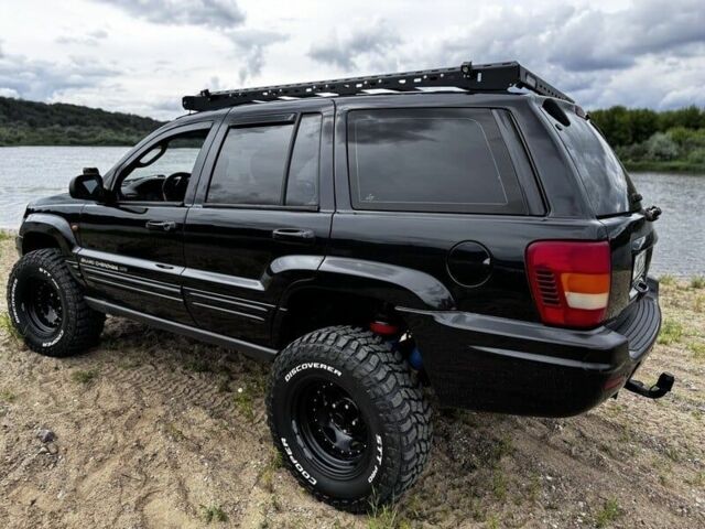 Джип Гранд Чероки 2003 в Житомире на Automoto.ua Черный Джип Гранд Чероки, объемом двигателя 0 л и пробегом 271 тыс. км за 3000 $, фото 2 на Automoto.ua