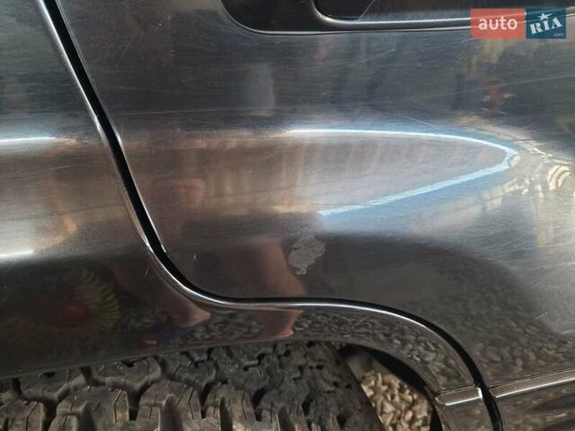 Черный Джип Гранд Чероки, объемом двигателя 2.69 л и пробегом 240 тыс. км за 9000 $, фото 24 на Automoto.ua