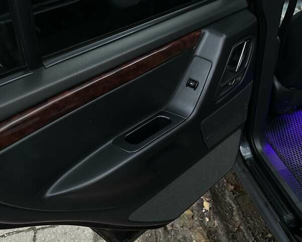 Джип Гранд Чероки 2003 в Измаиле на Automoto.ua Черный Джип Гранд Чероки, объемом двигателя 2.7 л и пробегом 370 тыс. км за 8500 $, фото 26 на Automoto.ua