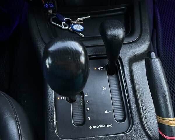 Джип Гранд Чероки 2003 в Измаиле на Automoto.ua Черный Джип Гранд Чероки, объемом двигателя 2.7 л и пробегом 370 тыс. км за 8500 $, фото 25 на Automoto.ua