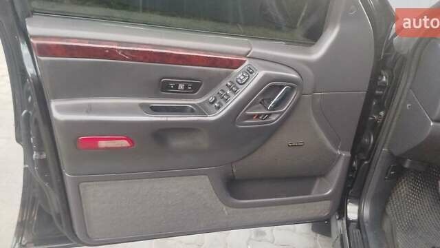 Чорний Джип Grand Cherokee, об'ємом двигуна 2.69 л та пробігом 270 тис. км за 9350 $, фото 18 на Automoto.ua