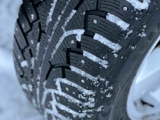 Черный Джип Гранд Чероки, объемом двигателя 2.7 л и пробегом 260 тыс. км за 4000 $, фото 6 на Automoto.ua