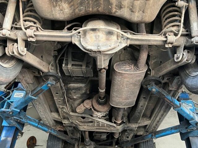 Черный Джип Гранд Чероки, объемом двигателя 2.7 л и пробегом 156 тыс. км за 6000 $, фото 8 на Automoto.ua