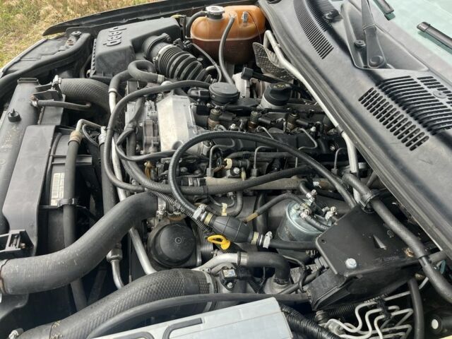 Чорний Джип Grand Cherokee, об'ємом двигуна 2.7 л та пробігом 351 тис. км за 9200 $, фото 13 на Automoto.ua