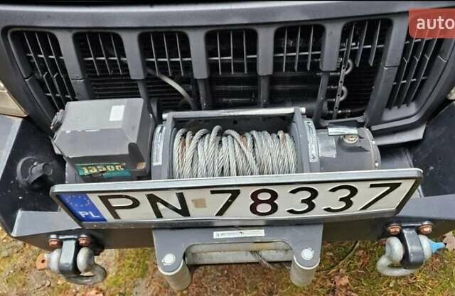 Черный Джип Гранд Чероки, объемом двигателя 0 л и пробегом 243 тыс. км за 4594 $, фото 1 на Automoto.ua