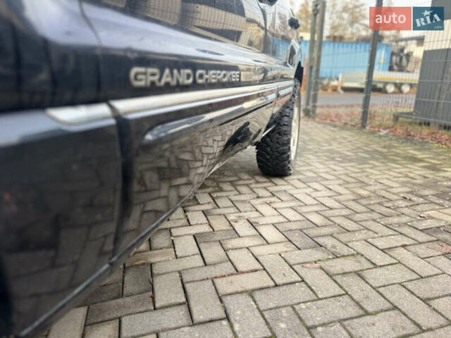 Черный Джип Гранд Чероки, объемом двигателя 2.7 л и пробегом 221 тыс. км за 3142 $, фото 17 на Automoto.ua