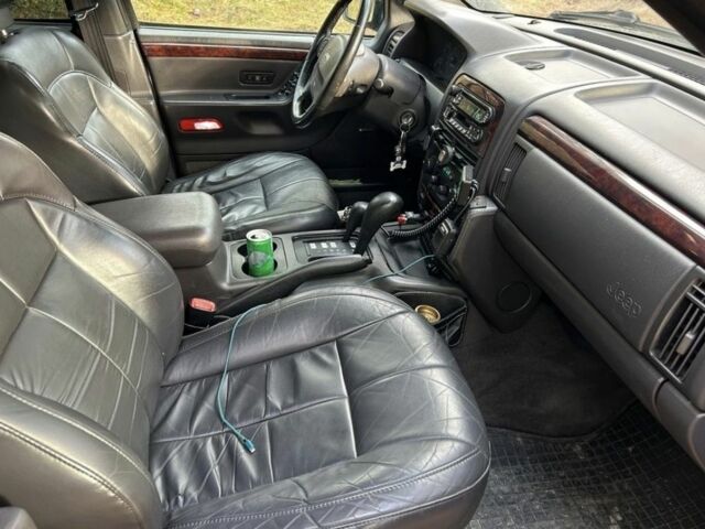 Чорний Джип Grand Cherokee, об'ємом двигуна 2.7 л та пробігом 231 тис. км за 3019 $, фото 6 на Automoto.ua