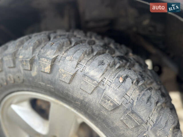 Черный Джип Гранд Чероки, объемом двигателя 2.7 л и пробегом 221 тыс. км за 3142 $, фото 16 на Automoto.ua