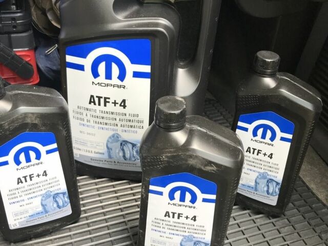 Черный Джип Гранд Чероки, объемом двигателя 2.7 л и пробегом 156 тыс. км за 6000 $, фото 16 на Automoto.ua