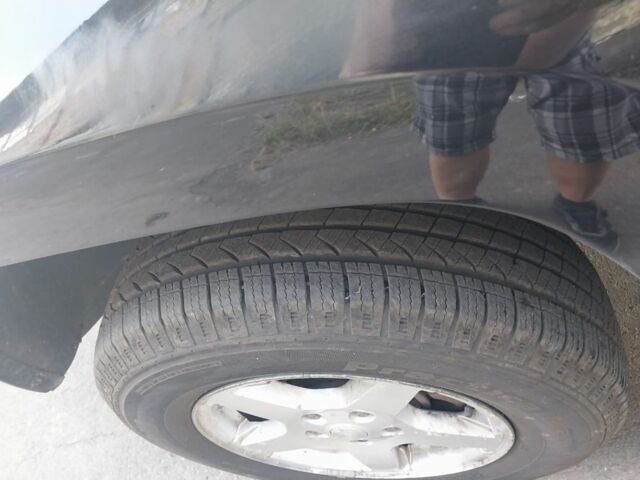 Черный Джип Гранд Чероки, объемом двигателя 3 л и пробегом 300 тыс. км за 5500 $, фото 23 на Automoto.ua