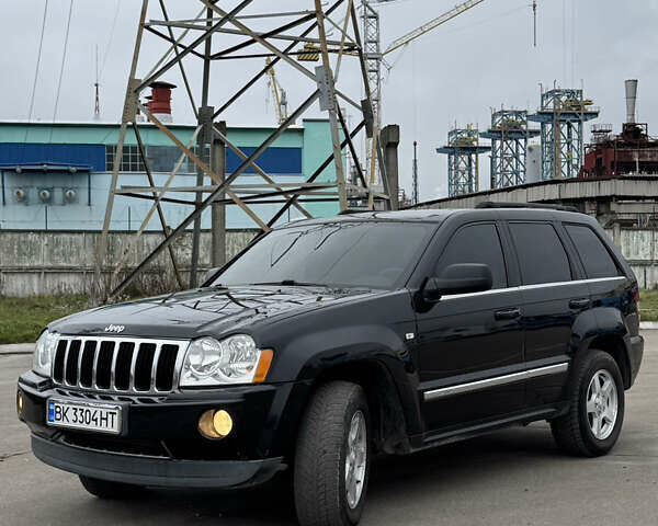 Черный Джип Гранд Чероки, объемом двигателя 2.99 л и пробегом 350 тыс. км за 9350 $, фото 2 на Automoto.ua