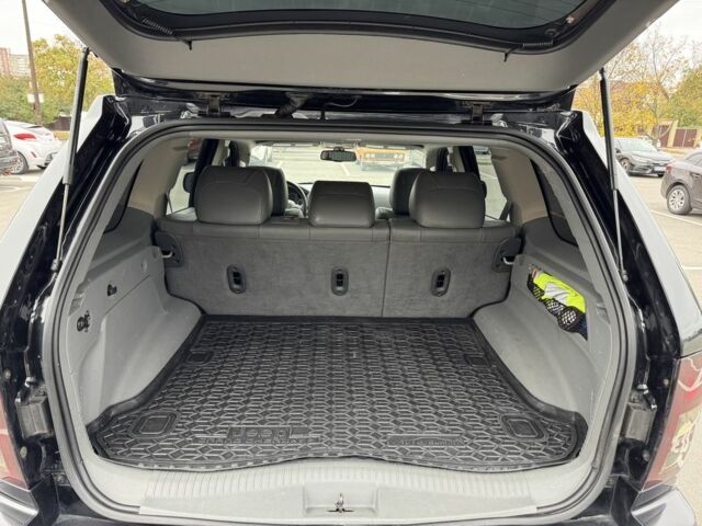 Черный Джип Гранд Чероки, объемом двигателя 3 л и пробегом 420 тыс. км за 9999 $, фото 23 на Automoto.ua