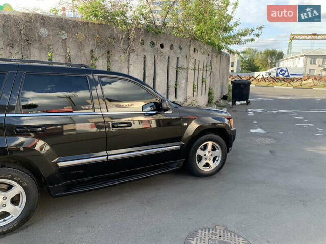 Чорний Джип Grand Cherokee, об'ємом двигуна 3 л та пробігом 230 тис. км за 9000 $, фото 2 на Automoto.ua