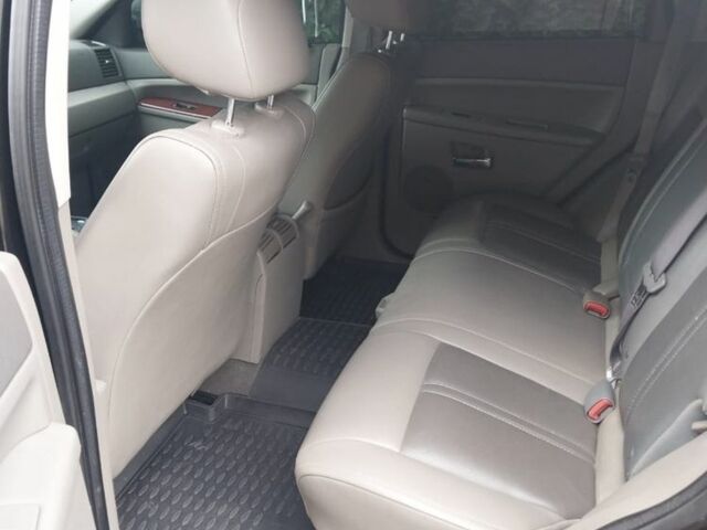 Черный Джип Гранд Чероки, объемом двигателя 3 л и пробегом 300 тыс. км за 5500 $, фото 12 на Automoto.ua