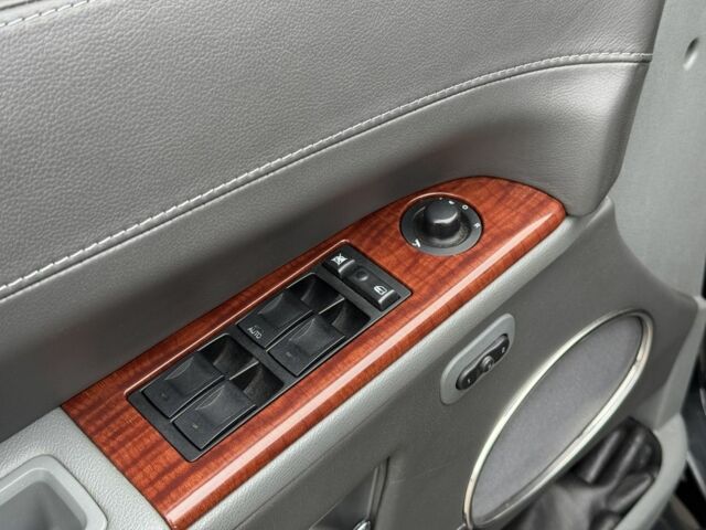 Черный Джип Гранд Чероки, объемом двигателя 3 л и пробегом 420 тыс. км за 9999 $, фото 16 на Automoto.ua