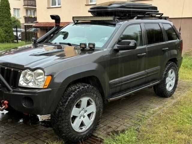 Чорний Джип Grand Cherokee, об'ємом двигуна 0 л та пробігом 264 тис. км за 3850 $, фото 1 на Automoto.ua