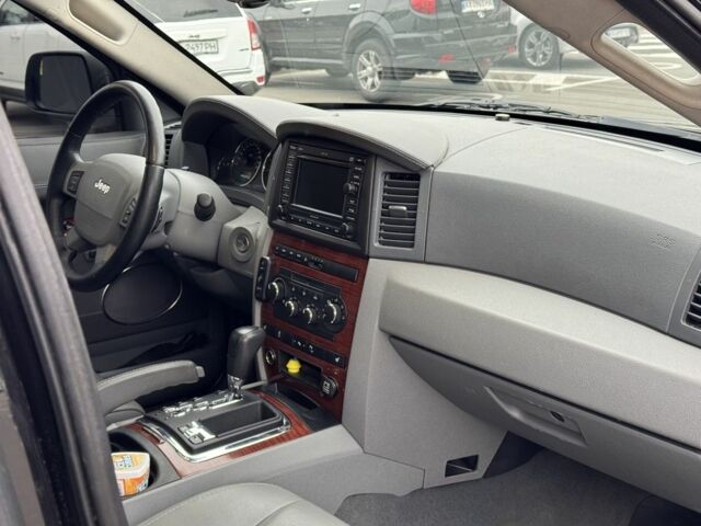 Черный Джип Гранд Чероки, объемом двигателя 3 л и пробегом 420 тыс. км за 9999 $, фото 20 на Automoto.ua