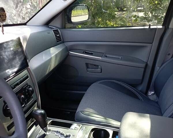 Чорний Джип Grand Cherokee, об'ємом двигуна 2.99 л та пробігом 271 тис. км за 12000 $, фото 9 на Automoto.ua