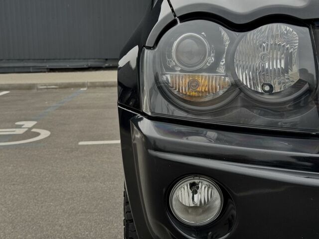 Черный Джип Гранд Чероки, объемом двигателя 3 л и пробегом 420 тыс. км за 9999 $, фото 3 на Automoto.ua