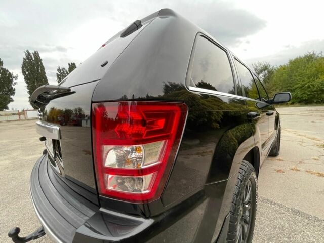 Черный Джип Гранд Чероки, объемом двигателя 3 л и пробегом 245 тыс. км за 8700 $, фото 2 на Automoto.ua