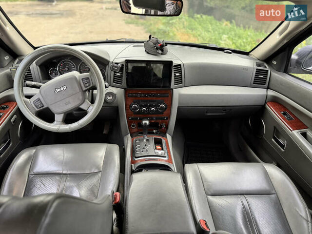 Чорний Джип Grand Cherokee, об'ємом двигуна 2.99 л та пробігом 375 тис. км за 9900 $, фото 5 на Automoto.ua