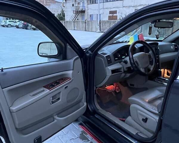 Чорний Джип Grand Cherokee, об'ємом двигуна 2.99 л та пробігом 273 тис. км за 9750 $, фото 15 на Automoto.ua