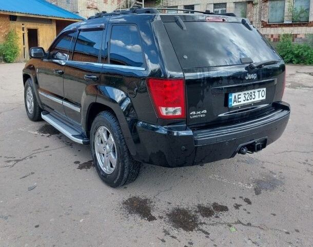 Черный Джип Гранд Чероки, объемом двигателя 4.7 л и пробегом 277 тыс. км за 5500 $, фото 4 на Automoto.ua