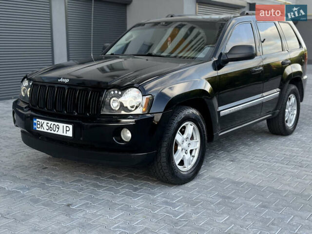 Чорний Джип Grand Cherokee, об'ємом двигуна 3.7 л та пробігом 202 тис. км за 8000 $, фото 1 на Automoto.ua