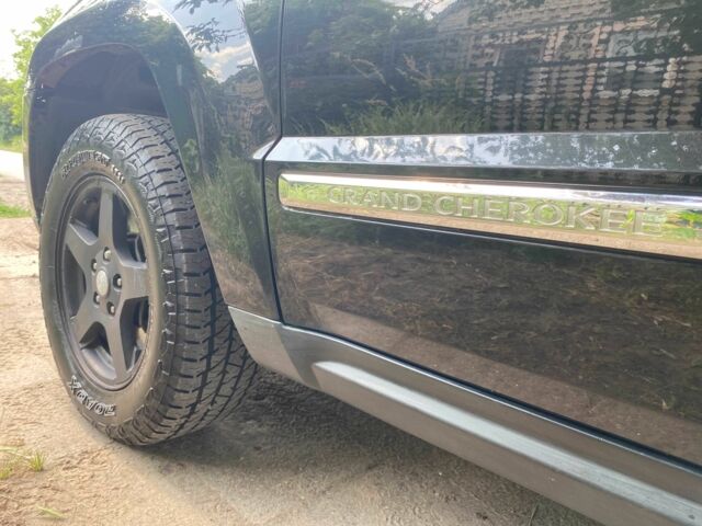 Чорний Джип Grand Cherokee, об'ємом двигуна 3 л та пробігом 296 тис. км за 6800 $, фото 13 на Automoto.ua