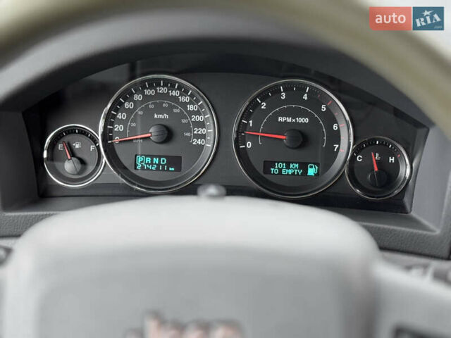 Чорний Джип Grand Cherokee, об'ємом двигуна 2.99 л та пробігом 240 тис. км за 11999 $, фото 31 на Automoto.ua