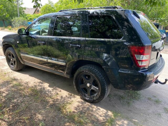 Чорний Джип Grand Cherokee, об'ємом двигуна 3 л та пробігом 296 тис. км за 6800 $, фото 3 на Automoto.ua