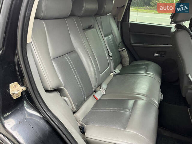 Чорний Джип Grand Cherokee, об'ємом двигуна 3 л та пробігом 283 тис. км за 8500 $, фото 36 на Automoto.ua