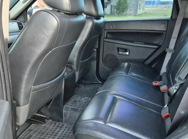 Чорний Джип Grand Cherokee, об'ємом двигуна 0 л та пробігом 298 тис. км за 4250 $, фото 6 на Automoto.ua