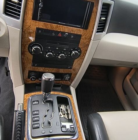Чорний Джип Grand Cherokee, об'ємом двигуна 3 л та пробігом 223 тис. км за 11500 $, фото 7 на Automoto.ua