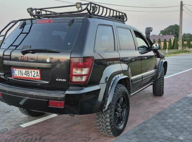 Чорний Джип Grand Cherokee, об'ємом двигуна 0 л та пробігом 298 тис. км за 4250 $, фото 2 на Automoto.ua