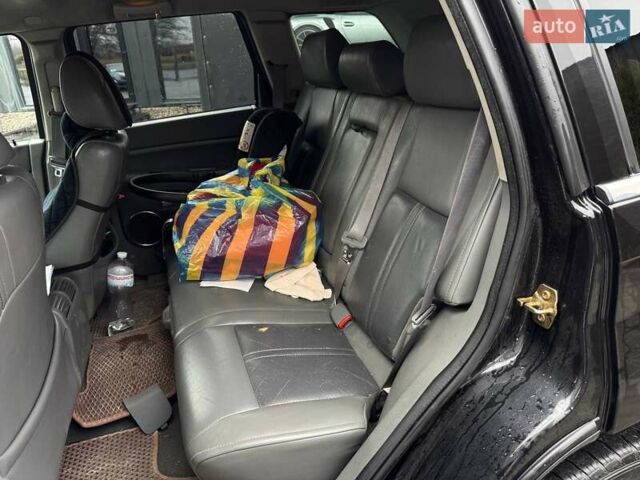 Черный Джип Гранд Чероки, объемом двигателя 2.99 л и пробегом 360 тыс. км за 9999 $, фото 23 на Automoto.ua