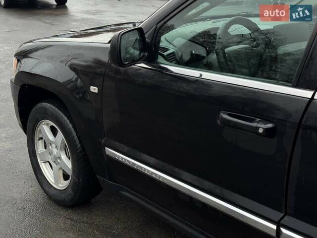 Черный Джип Гранд Чероки, объемом двигателя 2.99 л и пробегом 360 тыс. км за 9999 $, фото 14 на Automoto.ua